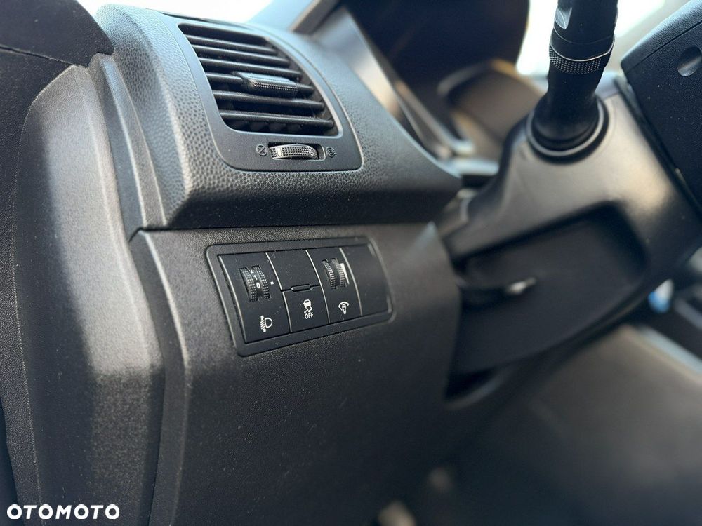 Hyundai ix20 1.4 Comfort - 14