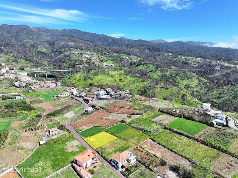 Terreno na Calheta em Maloeira - Grande imagem: 5/6