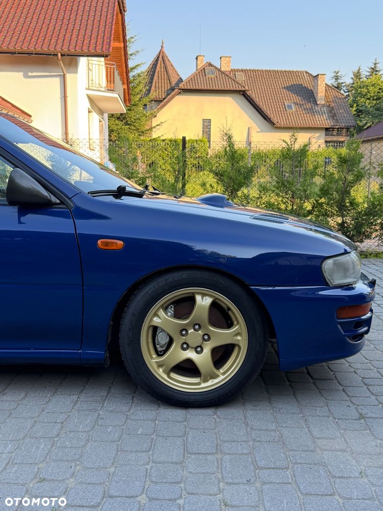 Subaru Impreza - 16