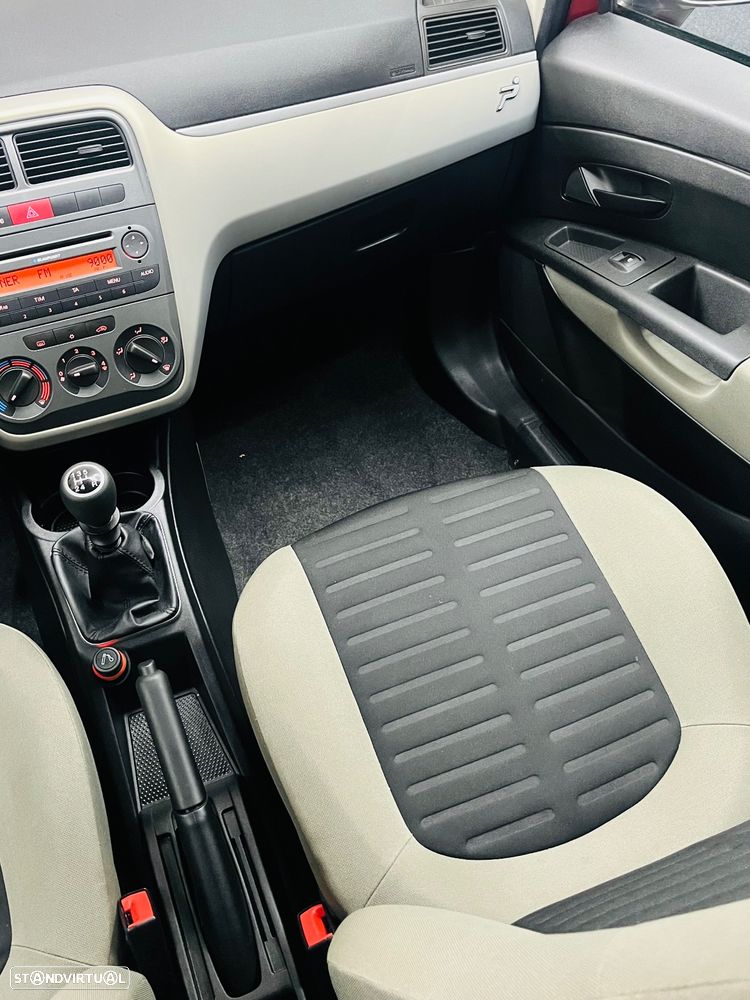 Fiat Grande Punto 1.2 Dynamic - 33