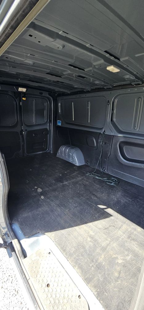 Renault Furgon Pack - 9