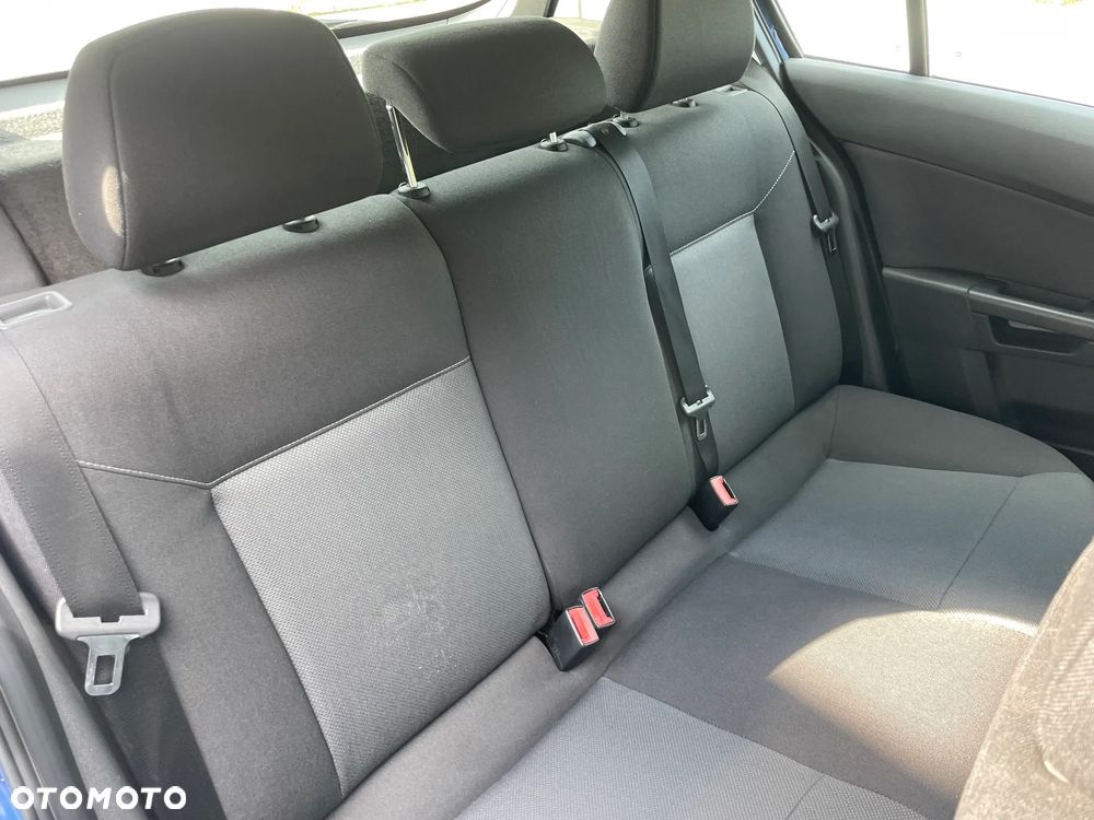 Opel Astra III 1.9 CDTI - 21