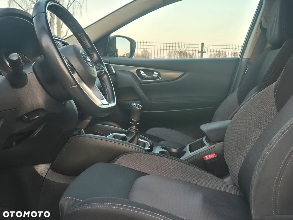 Nissan Qashqai 1.2 DIG-T Tekna EU6 - 11