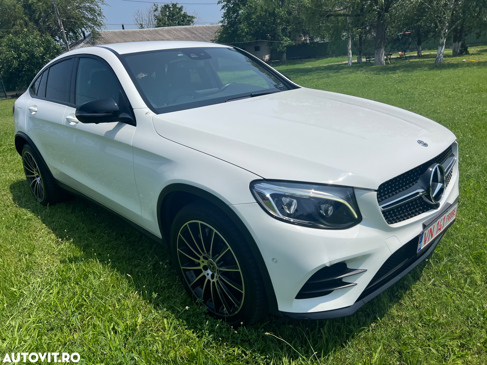 Mercedes-Benz GLC Coupe 250 d 4Matic 9G-TRONIC AMG Line - 10