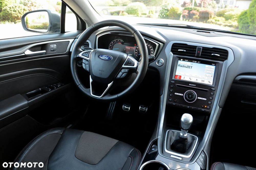 Ford Mondeo 2.0 EcoBlue ST-Line - 27