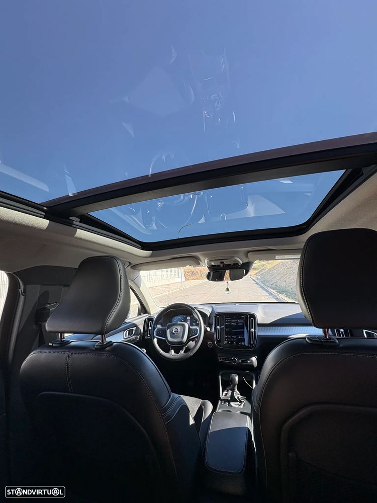 Volvo XC 40 T3 Momentum - 3