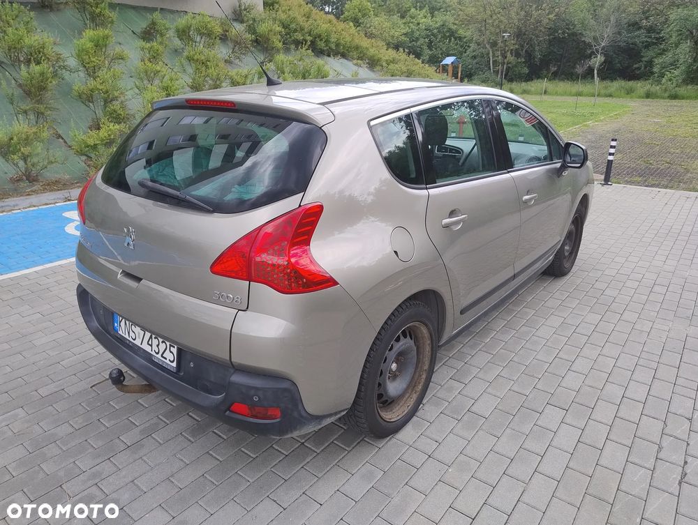 Peugeot 3008 1.6 HDi Premium - 3