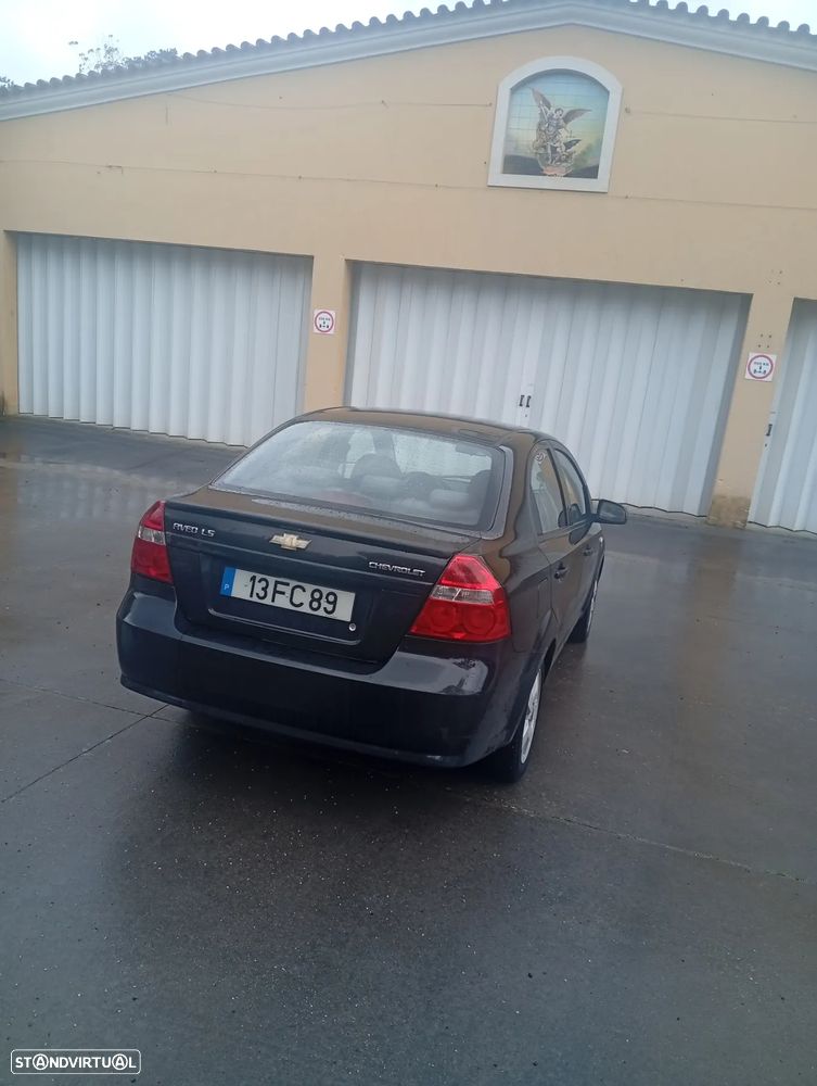 Chevrolet Aveo 1.2 LS - 11