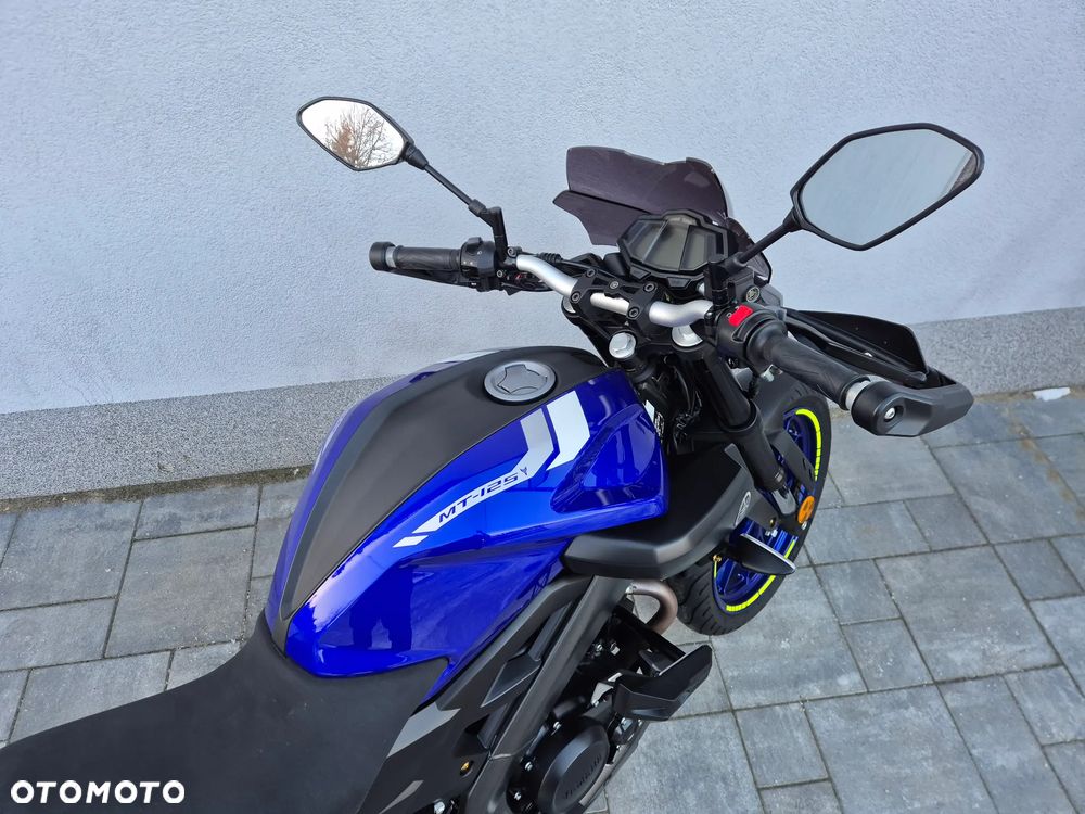 Yamaha MT - 12