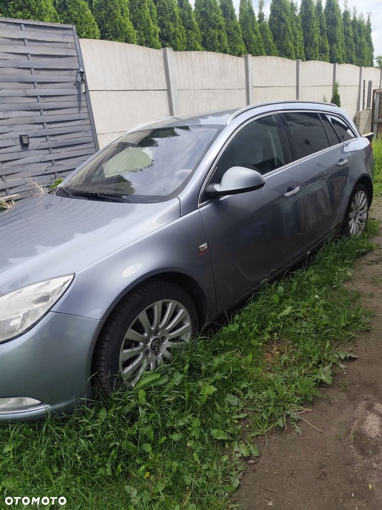 Opel Insignia - 1