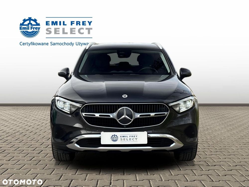 Mercedes-Benz GLC - 9