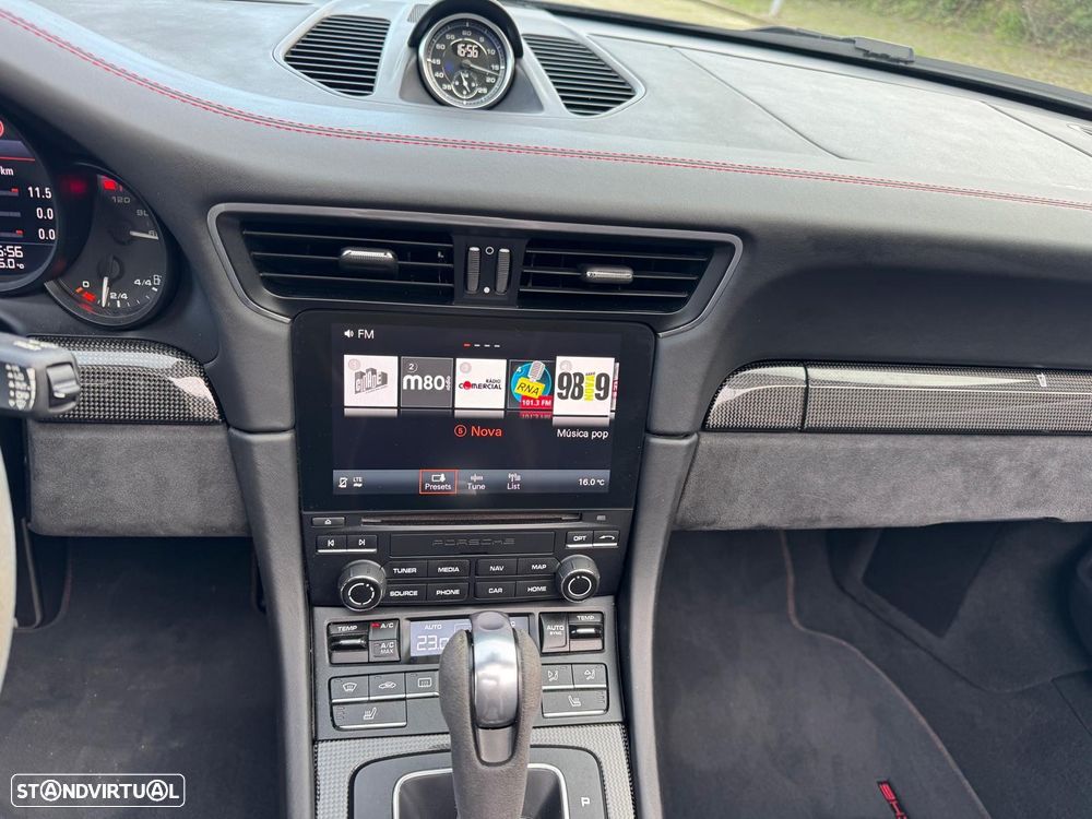 Porsche 911 (991) Carrera GTS PDK - 20