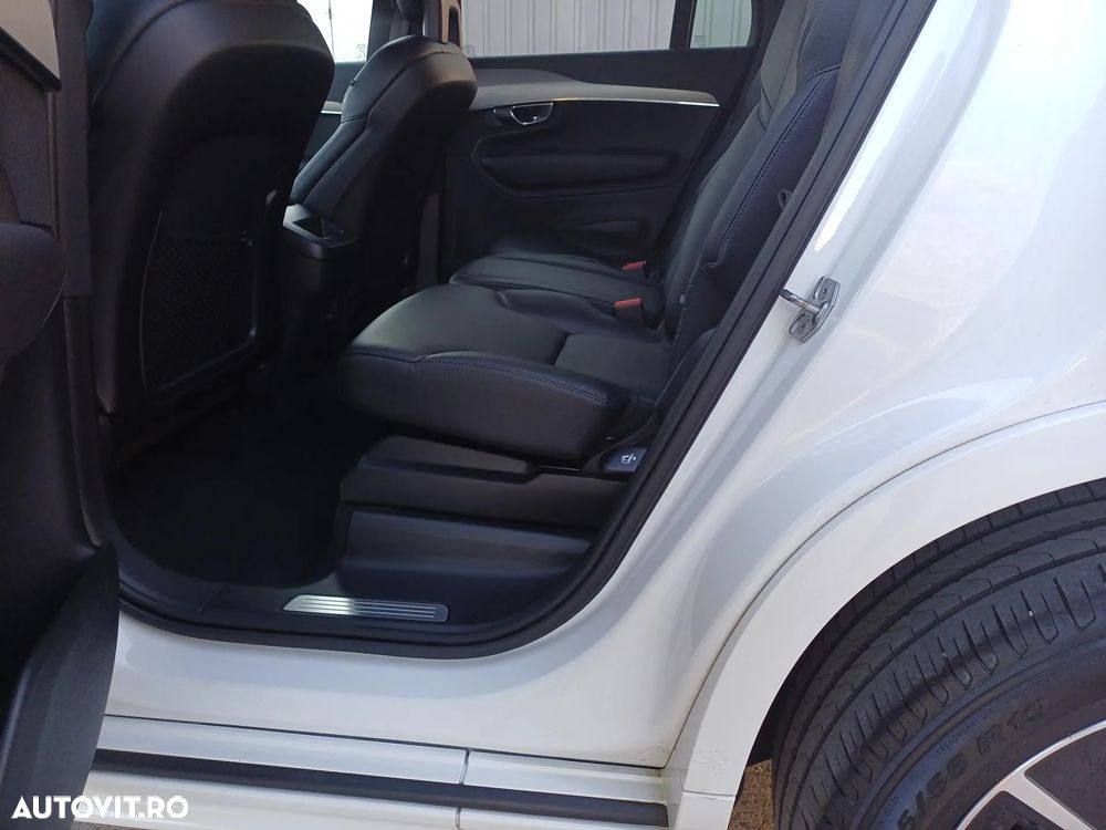 Volvo XC 90 B5 B AWD Geartronic Momentum - 17