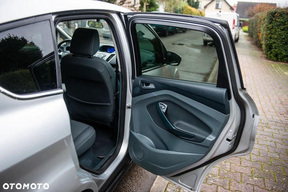 Ford C-MAX 1.6 TDCi Start-Stop-System Champions Edition - 23