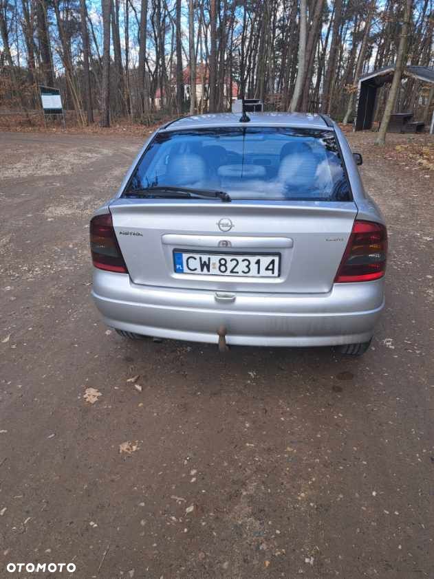Opel Astra 1.7 DTI - 2