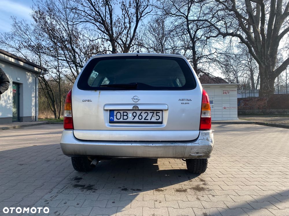 Opel Astra 1.7 DTI - 13