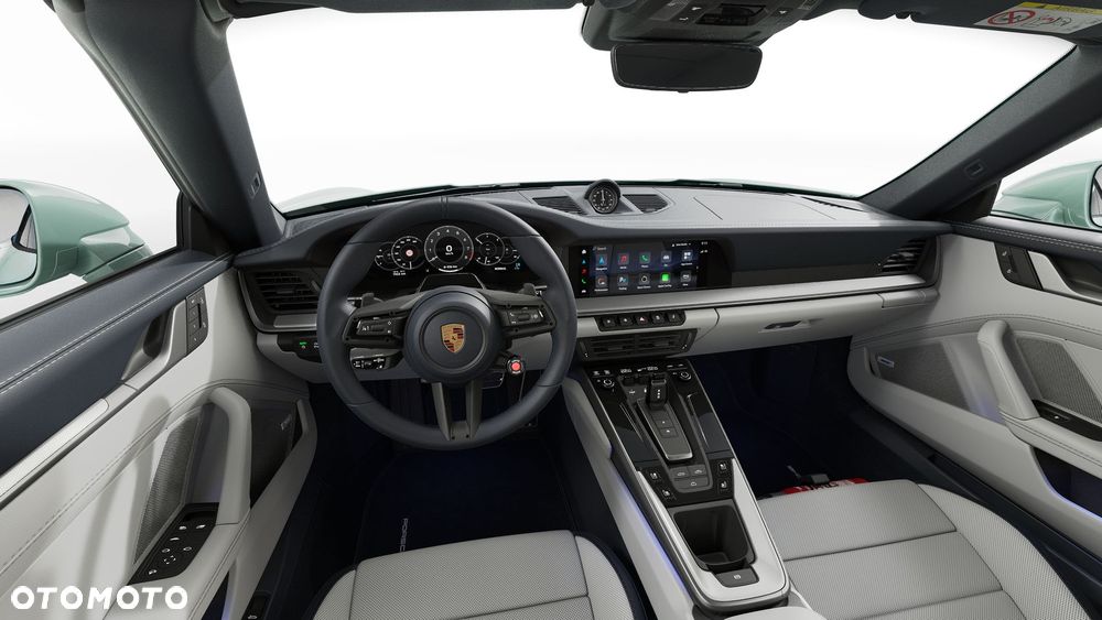 Porsche 911 Carrera 4S - 5