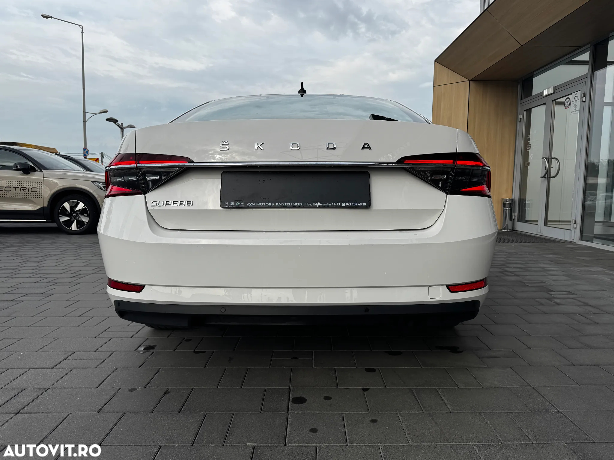 Skoda Superb 2.0 TDI Style - 6