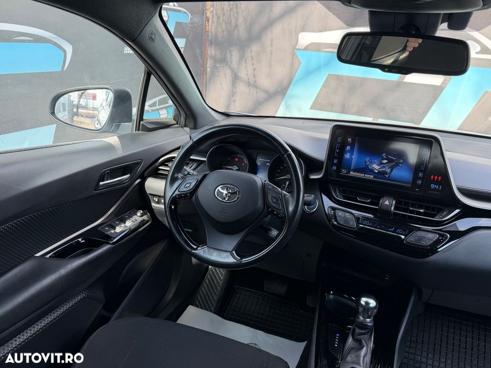 Toyota C-HR Style - 8