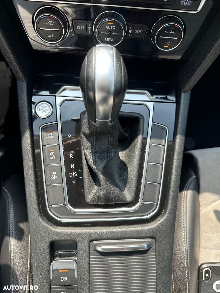 Volkswagen Passat 2.0 TDI DSG 4Motion R Executive - 20