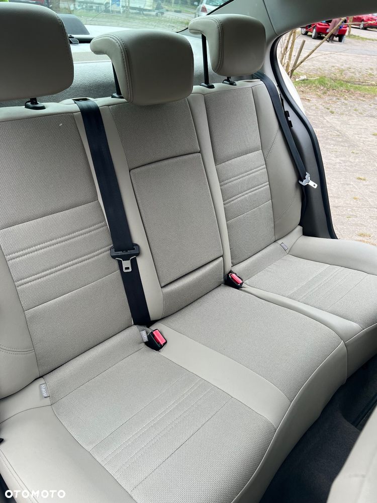 Renault Fluence 2.0 16V Privilege - 21