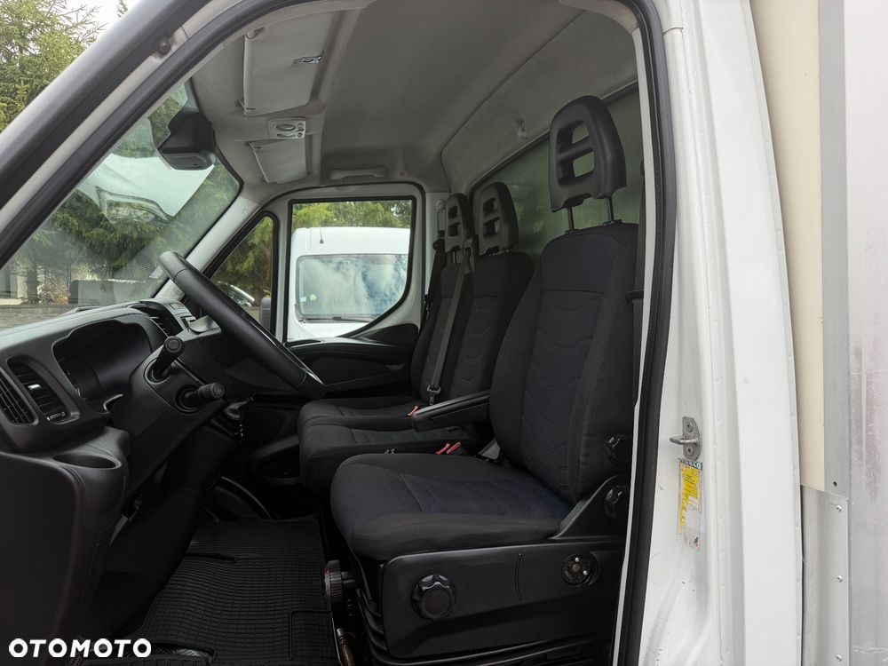 Iveco DAILY / 2.3D / KONTENER / WINDA / FV23% / BLIŹNIAK /UDT - 16