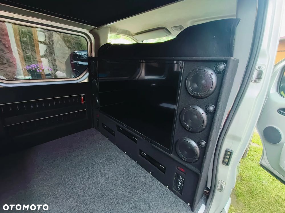 Renault Trafic - 7