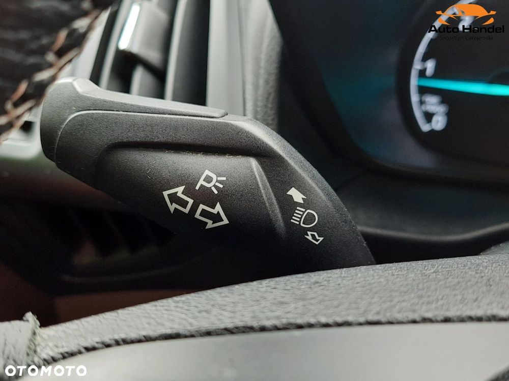 Ford TRANSIT CONNECT - 18