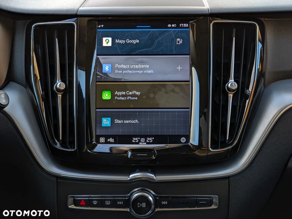 Volvo XC 60 B4 B Essential - 32