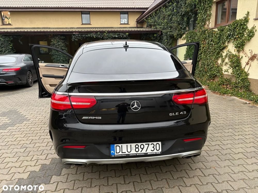 Mercedes-Benz Gle 2017 photo 2