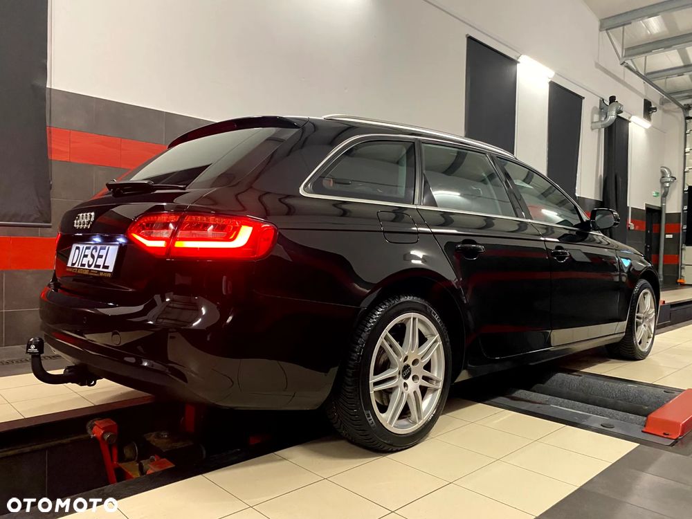 Audi A4 Avant 35 TDI Sport S tronic - 14