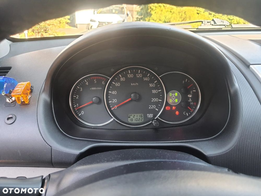 Mitsubishi Pajero Sport - 8