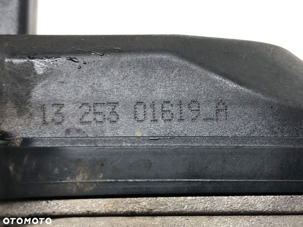 ZAWÓR EGR - 45.00 PLN - VW GOLF VAN VII Variant (BA5) 2013 - 2017 1.6 TDi BlueMotion 77 kW [105 KM] - 7