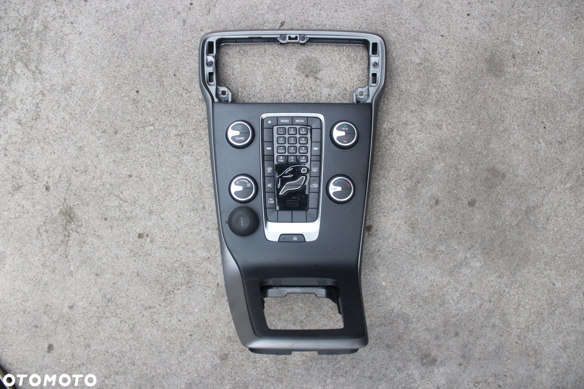 Panel Klimatyzacji Radia Volvo V40 II 2012- - 1
