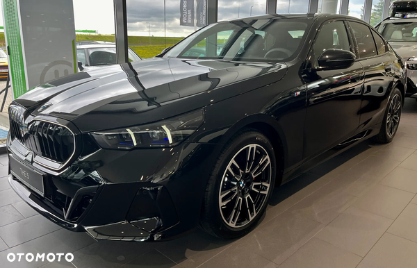 BMW Seria 5 520i mHEV M Sport