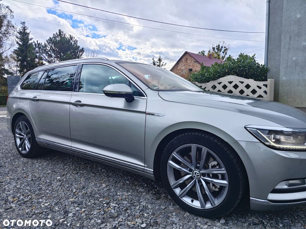 Volkswagen Passat 2.0 TDI Bi-Turbo BMT 4Mot Highline DSG - 19