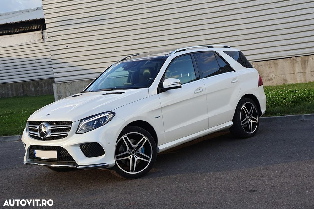 Mercedes-Benz GLE 500 e 4MATIC - 2
