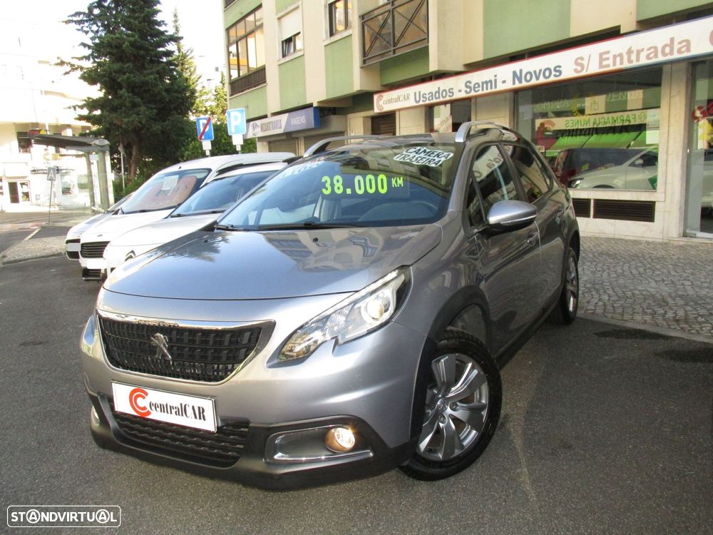 Peugeot 2008 1.2 PureTech Signature - 5