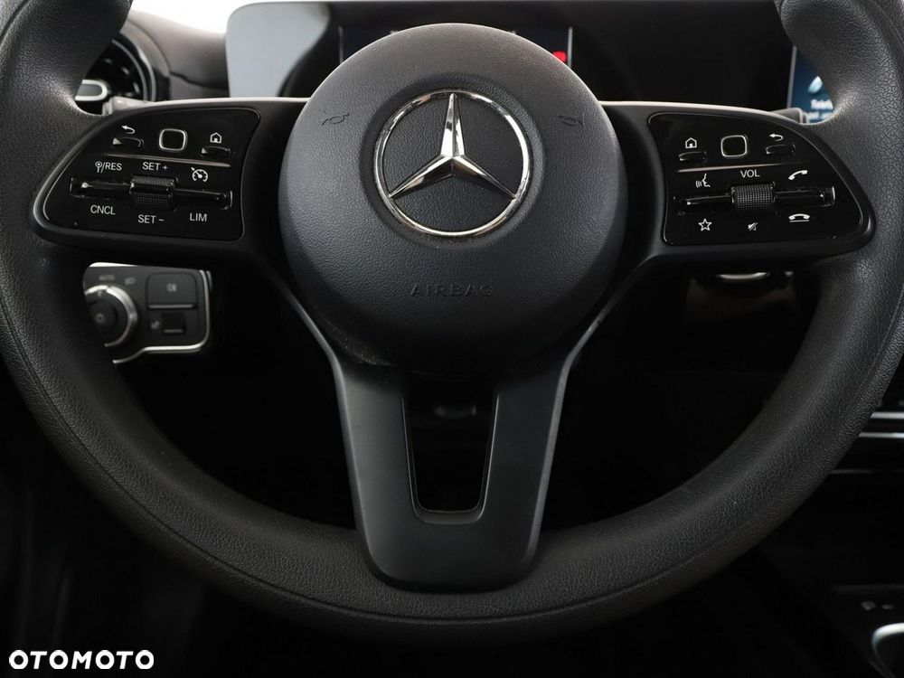 Mercedes-Benz Klasa A 250 E 8G-DCT - 22