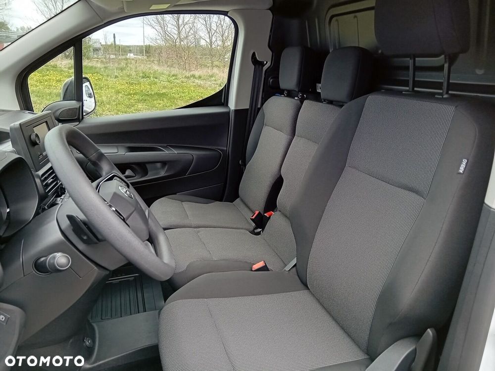 Toyota PROACE CITY - 12