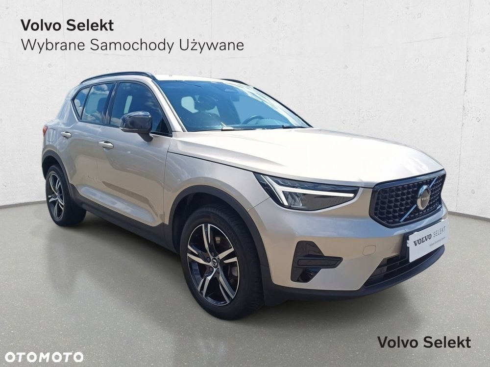 Volvo XC 40 - 4