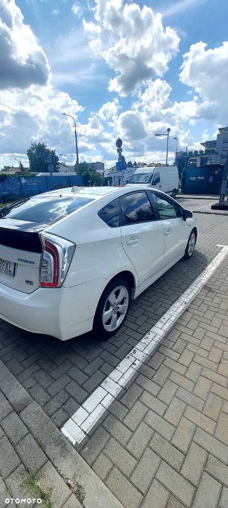 Toyota Prius 1.8 Hybrid Prestige - 2