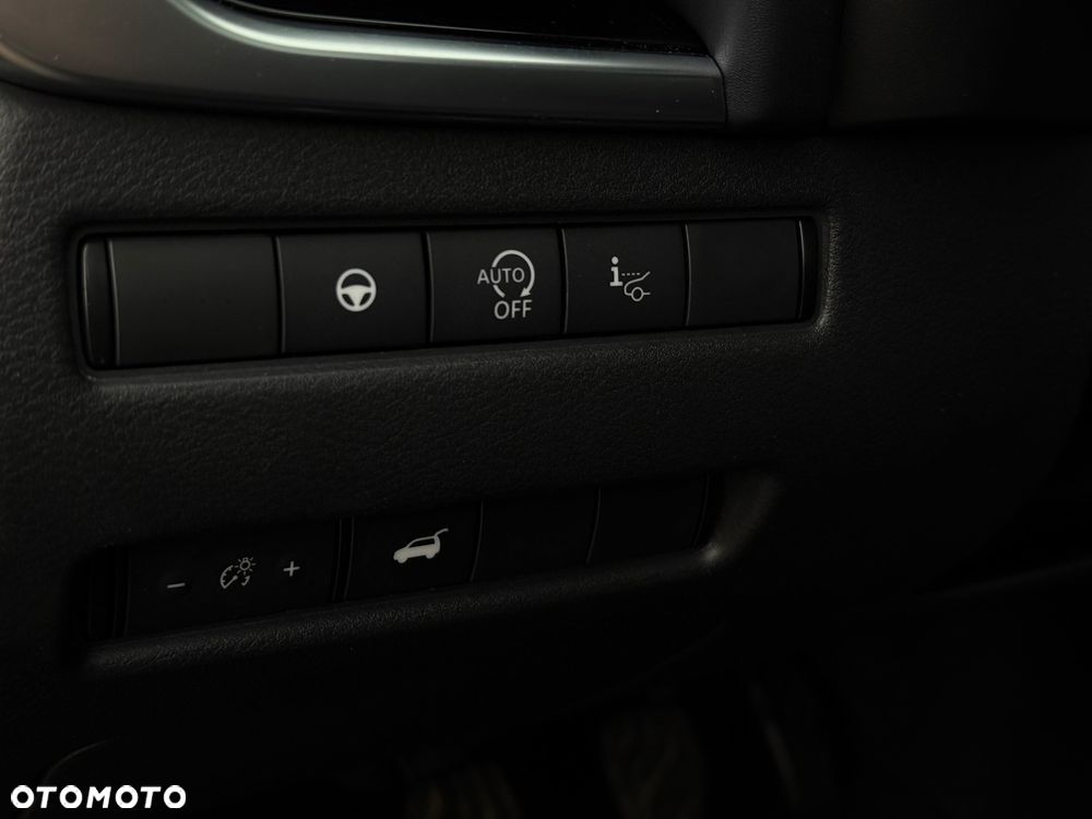 Nissan Qashqai 1.3 DIG-T MHEV N-Connecta - 10