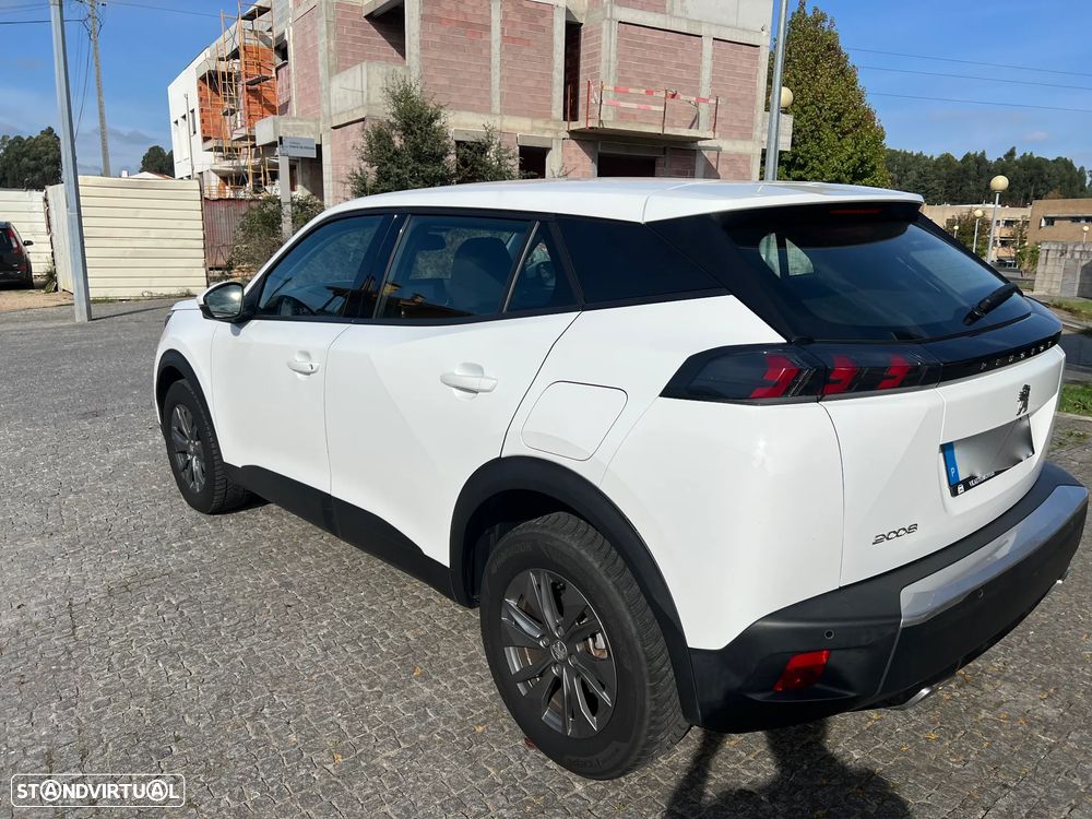 Peugeot 2008 1.2 PureTech Active - 14