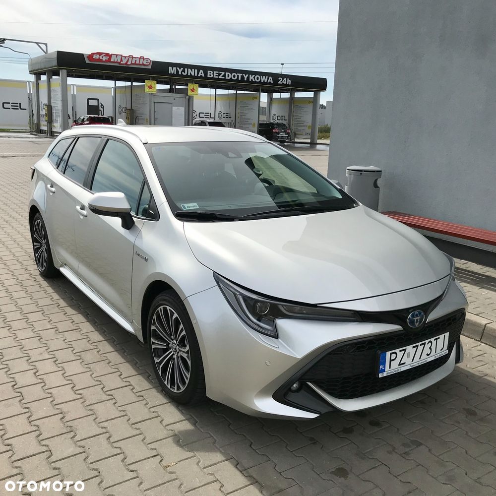 Toyota Corolla 2.0 Hybrid Comfort - 2