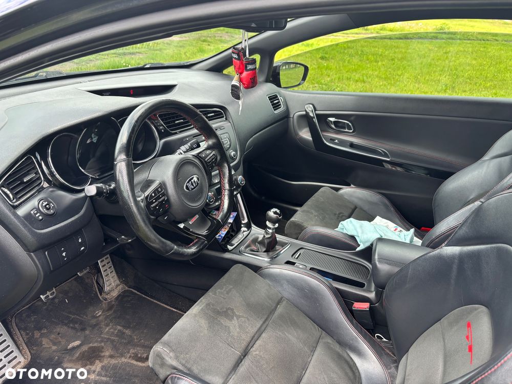 Kia Ceed 1.6 T-GDI GT - 5