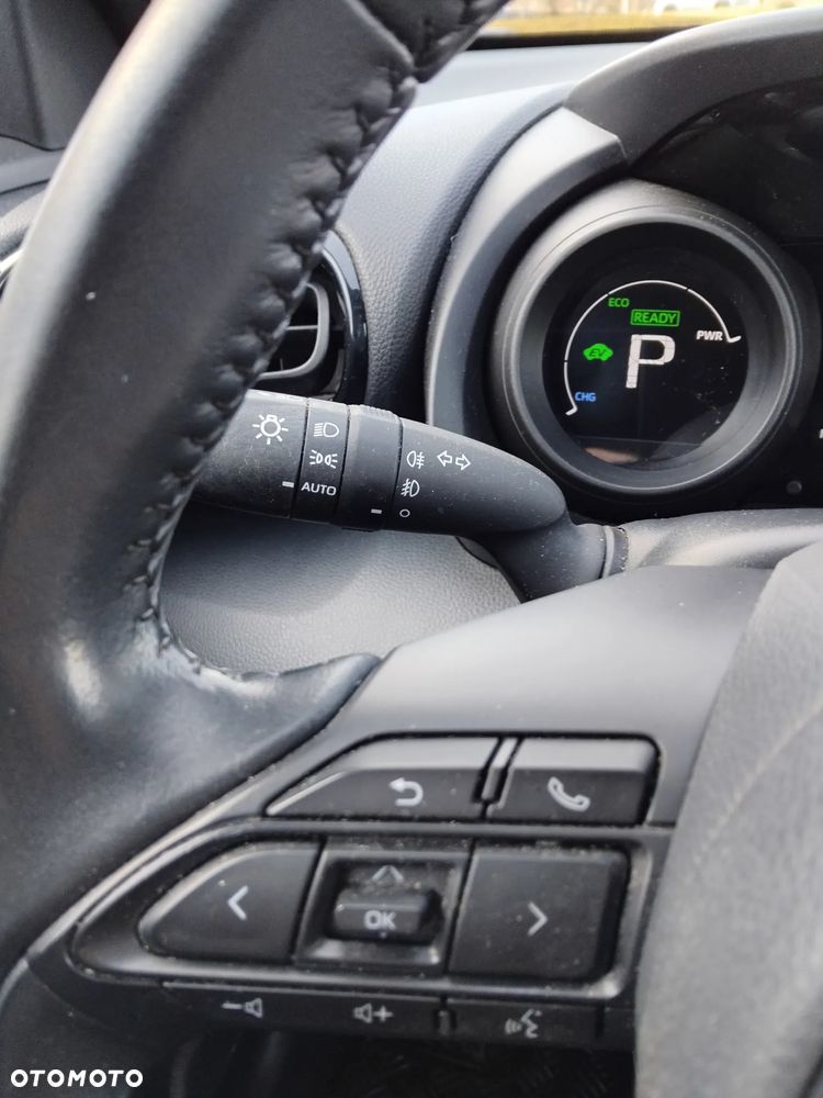 Toyota Yaris Cross Hybrid 1.5 Comfort - 11