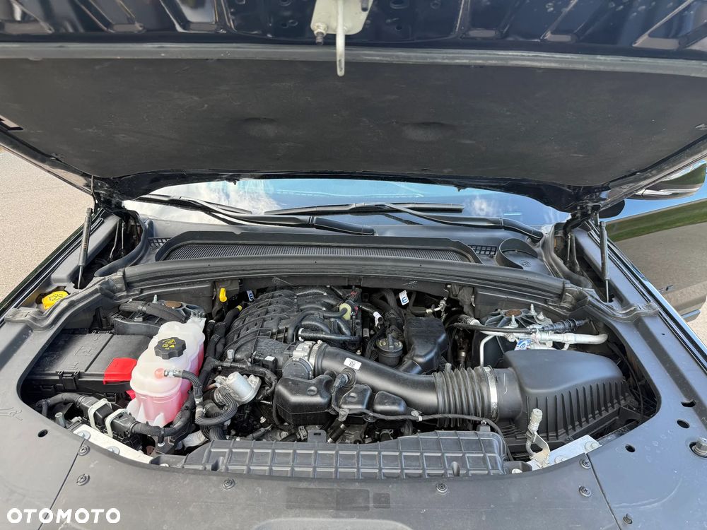 Jeep Grand Cherokee - 30