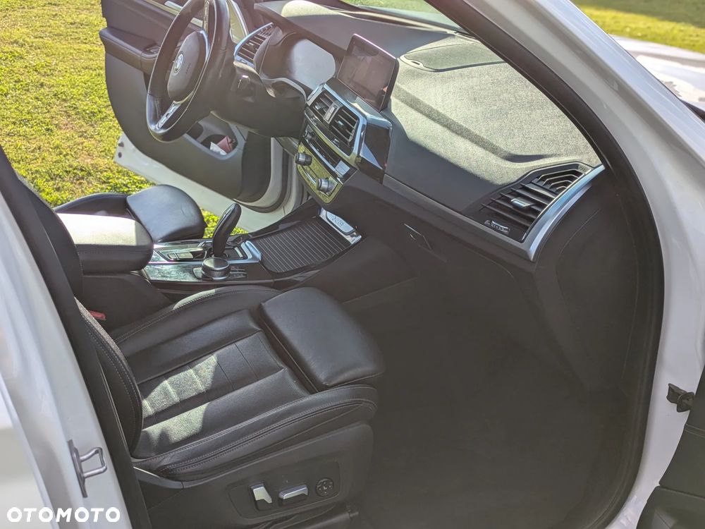 BMW X3 xDrive30i GPF xLine sport - 16
