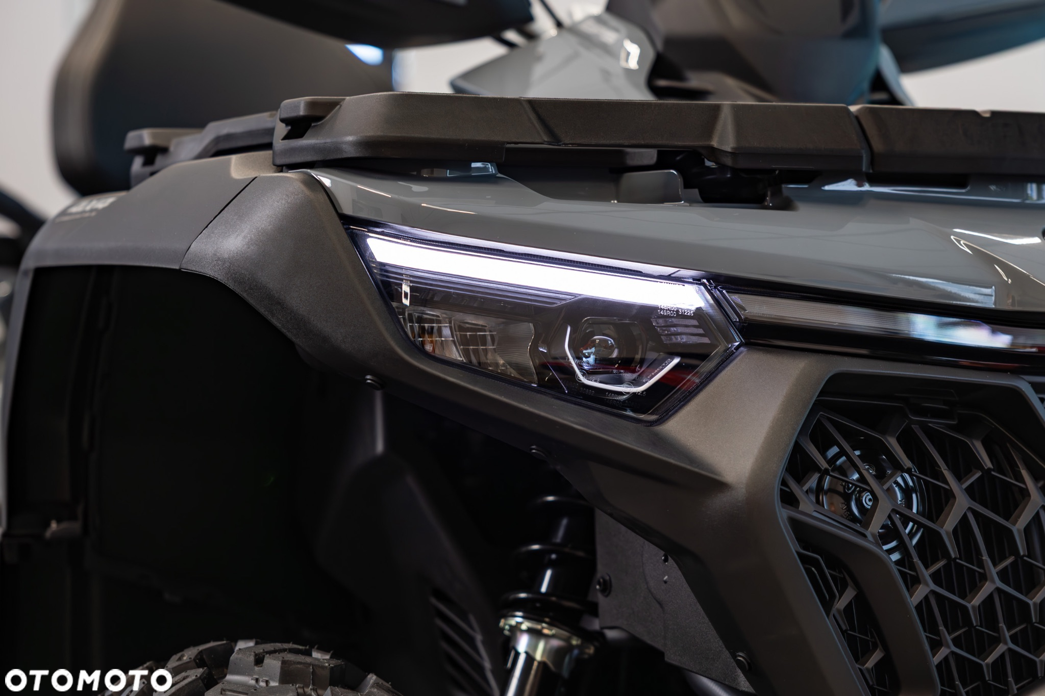 CFMoto CForce - 12